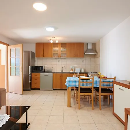 Viktoria Apartment Trogir