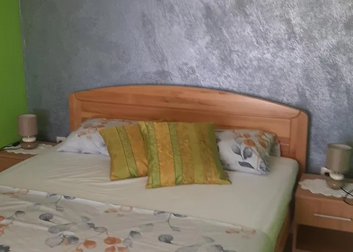 Viktoria Apartamento