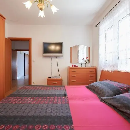 Viktoria Apartment