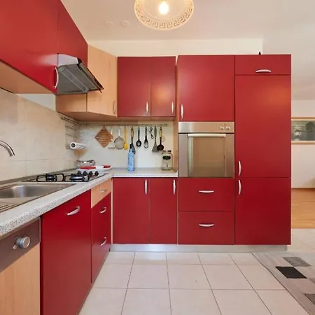 Viktoria Apartment