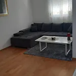 Viktoria *
